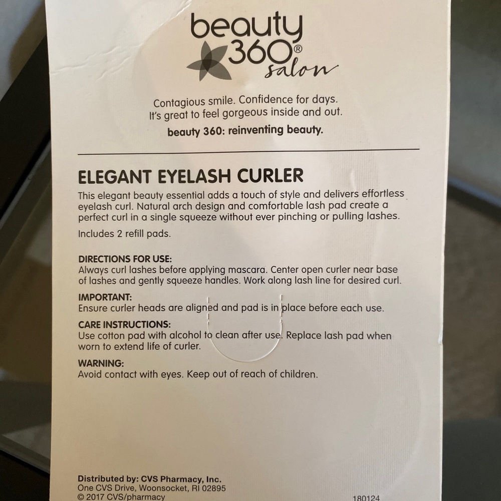 eyelash curler